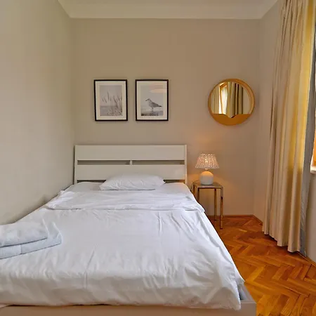 Nikola 2113 Apartment Premantura