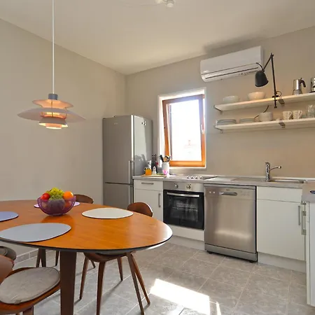 Apartment Nikola 2113